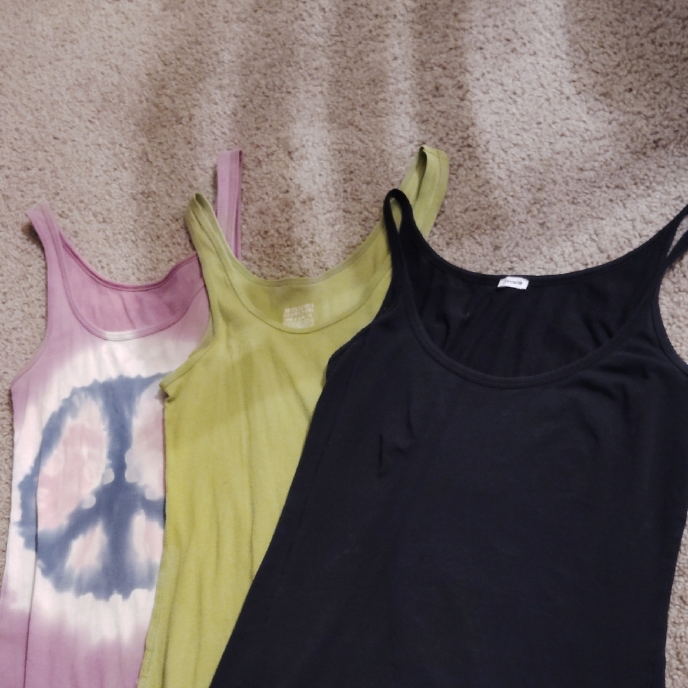Stylish Women's Tank Top Set - Black, Green, and Tie-Dye